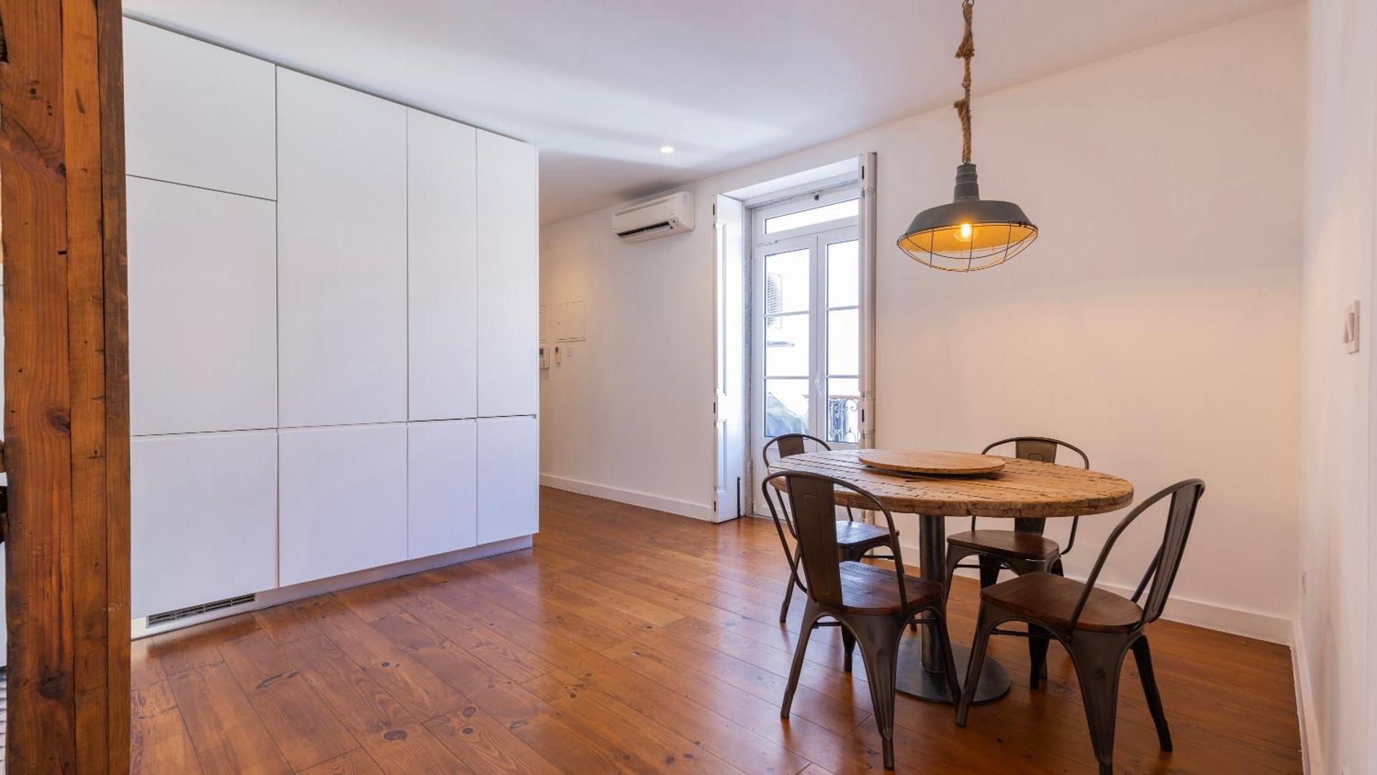 Charming 3Bdr Duplex In City Center By Lovelystay Lisboa Exterior foto