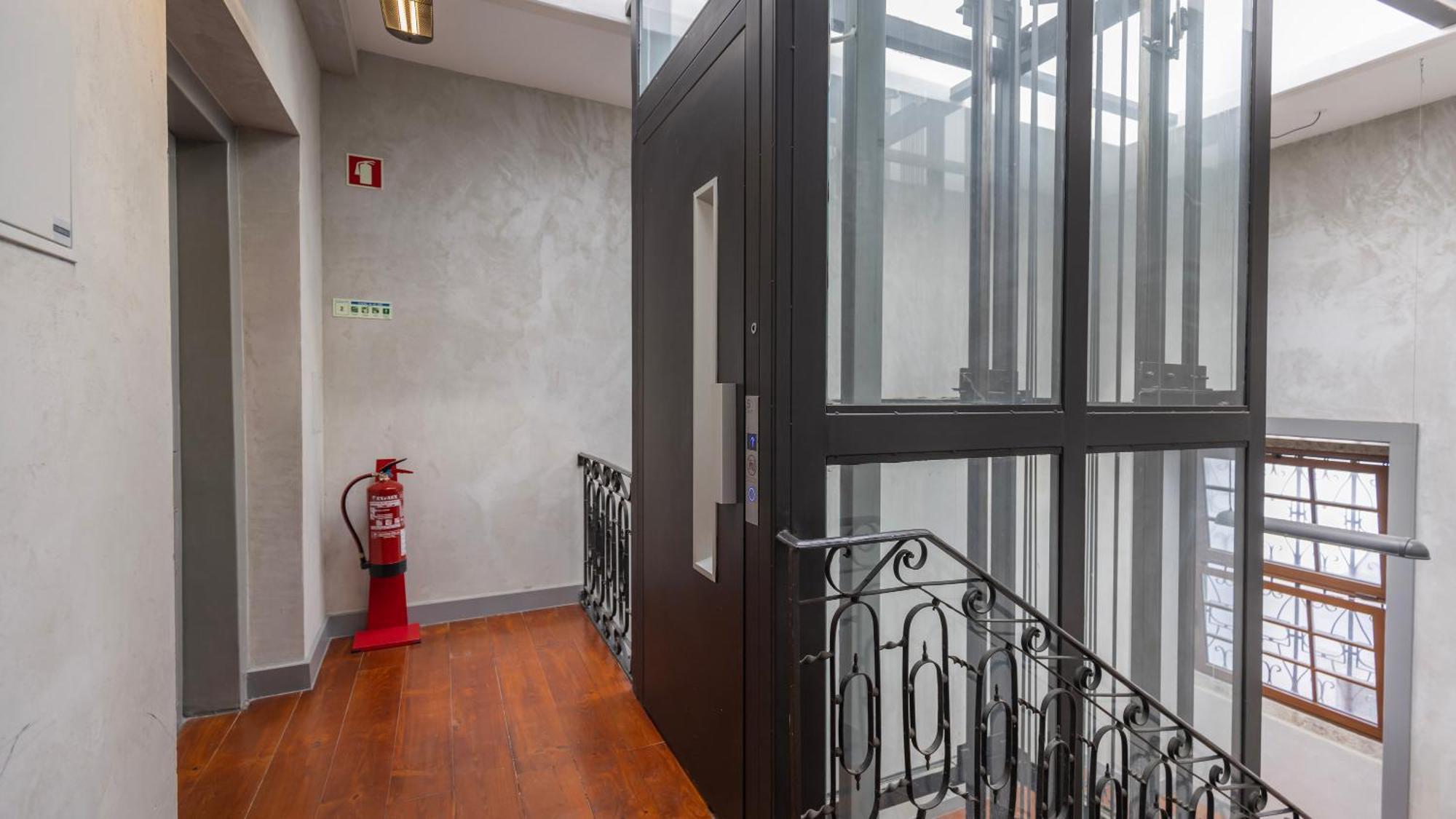 Charming 3Bdr Duplex In City Center By Lovelystay Lisboa Exterior foto
