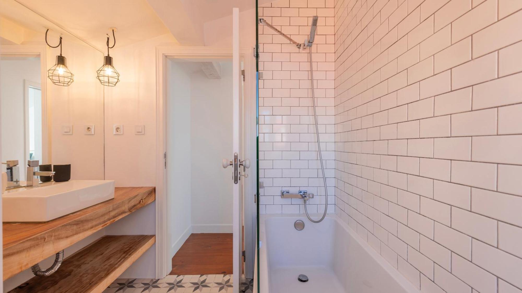 Charming 3Bdr Duplex In City Center By Lovelystay Lisboa Exterior foto